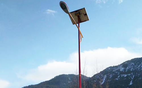 如何选择高质量的和硕太阳能路灯材料：全方位指南