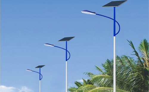 和硕太阳能路灯防触电安全指南：如何选择与维护