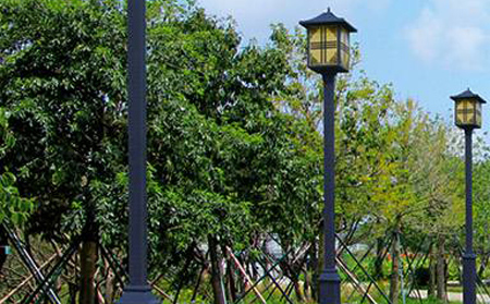 太阳能和硕庭院灯价格为何差三倍?关键看这几点 太阳能和硕庭院灯价格为何差三倍?关键看这几点