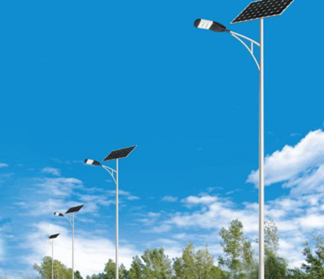 和硕太阳能路灯维护时，这些细节别忽略！